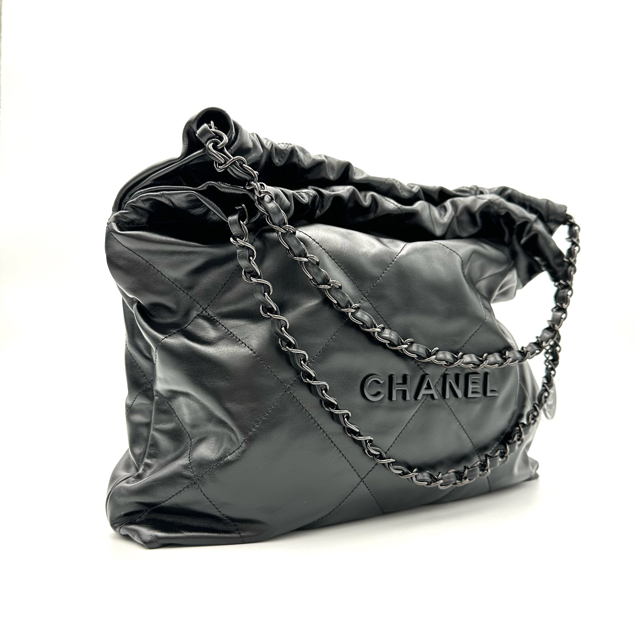 Chanel 22 Medium (SO Black) - Brand New